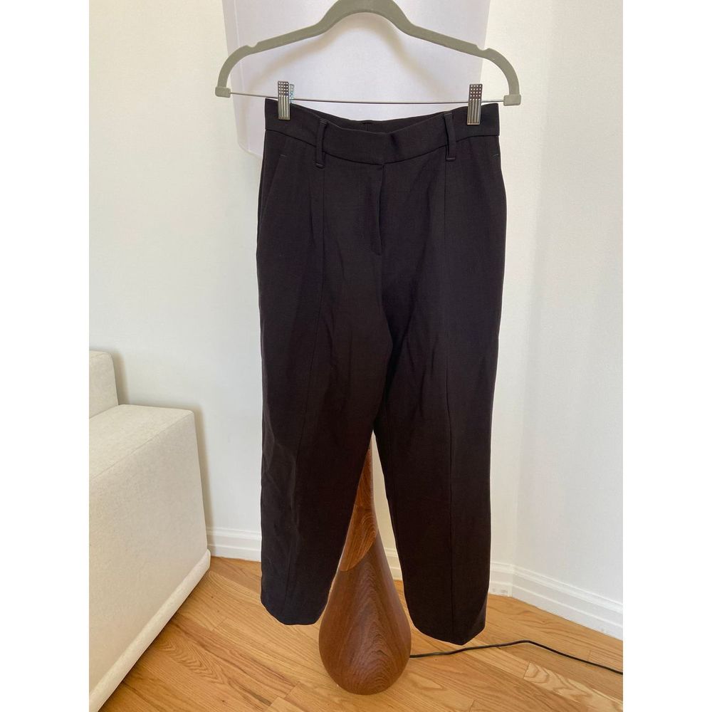 Black trousers